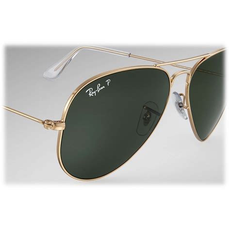 ray ban original aviator classic.